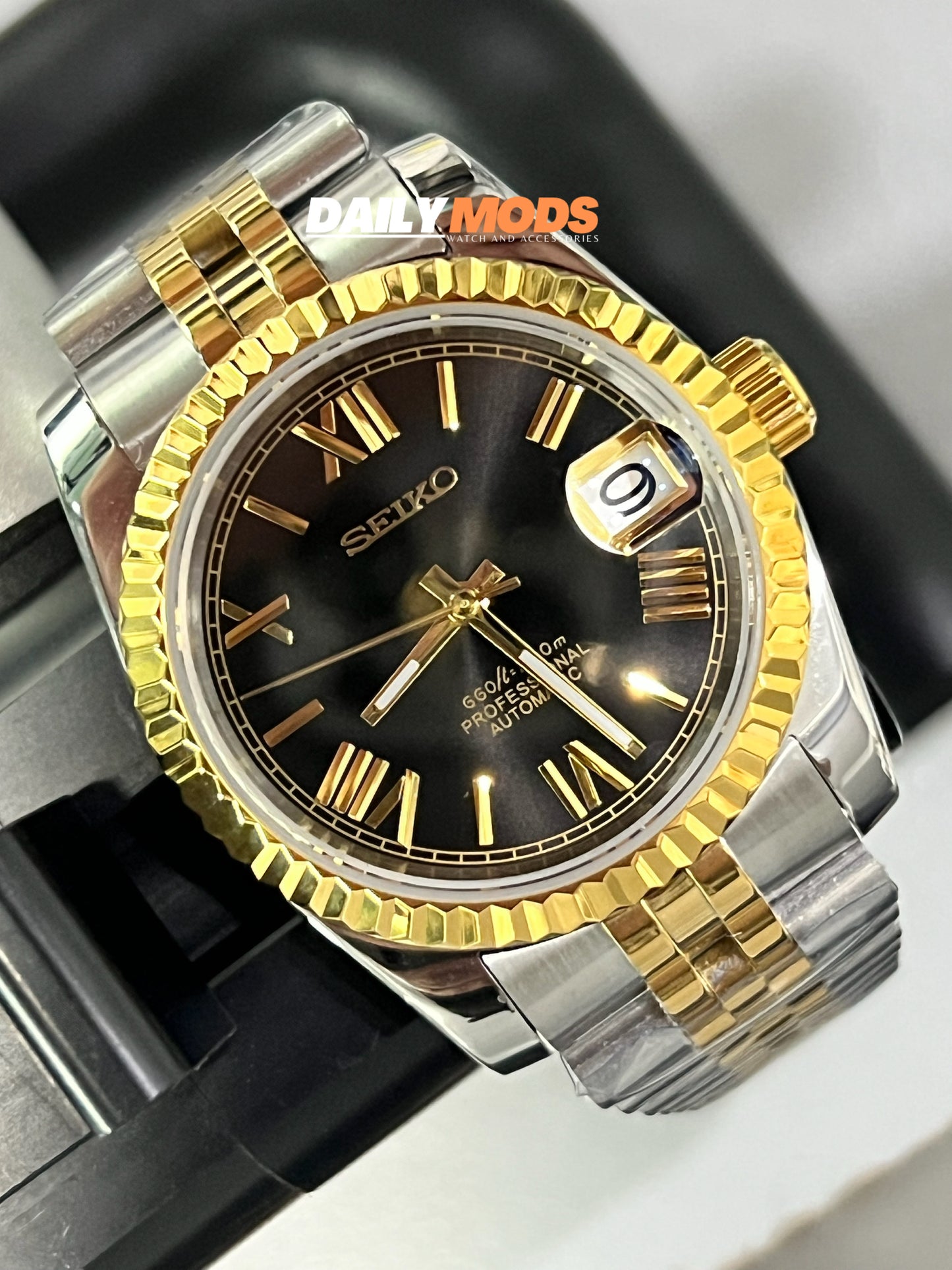 Two-Tone DJ Black Roman