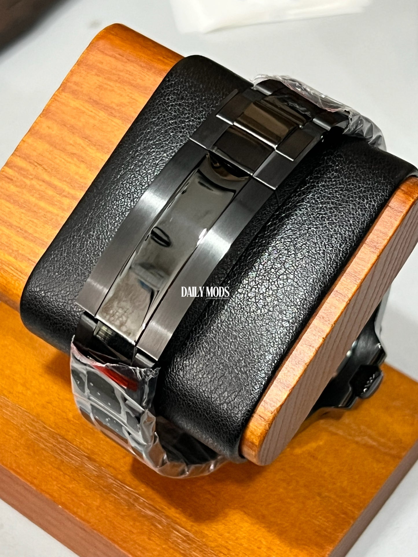 Blackout Oyster