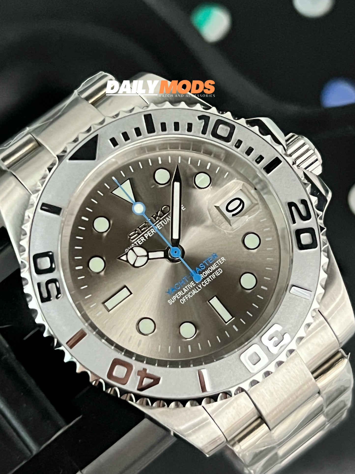 Gray Rhodium YM
