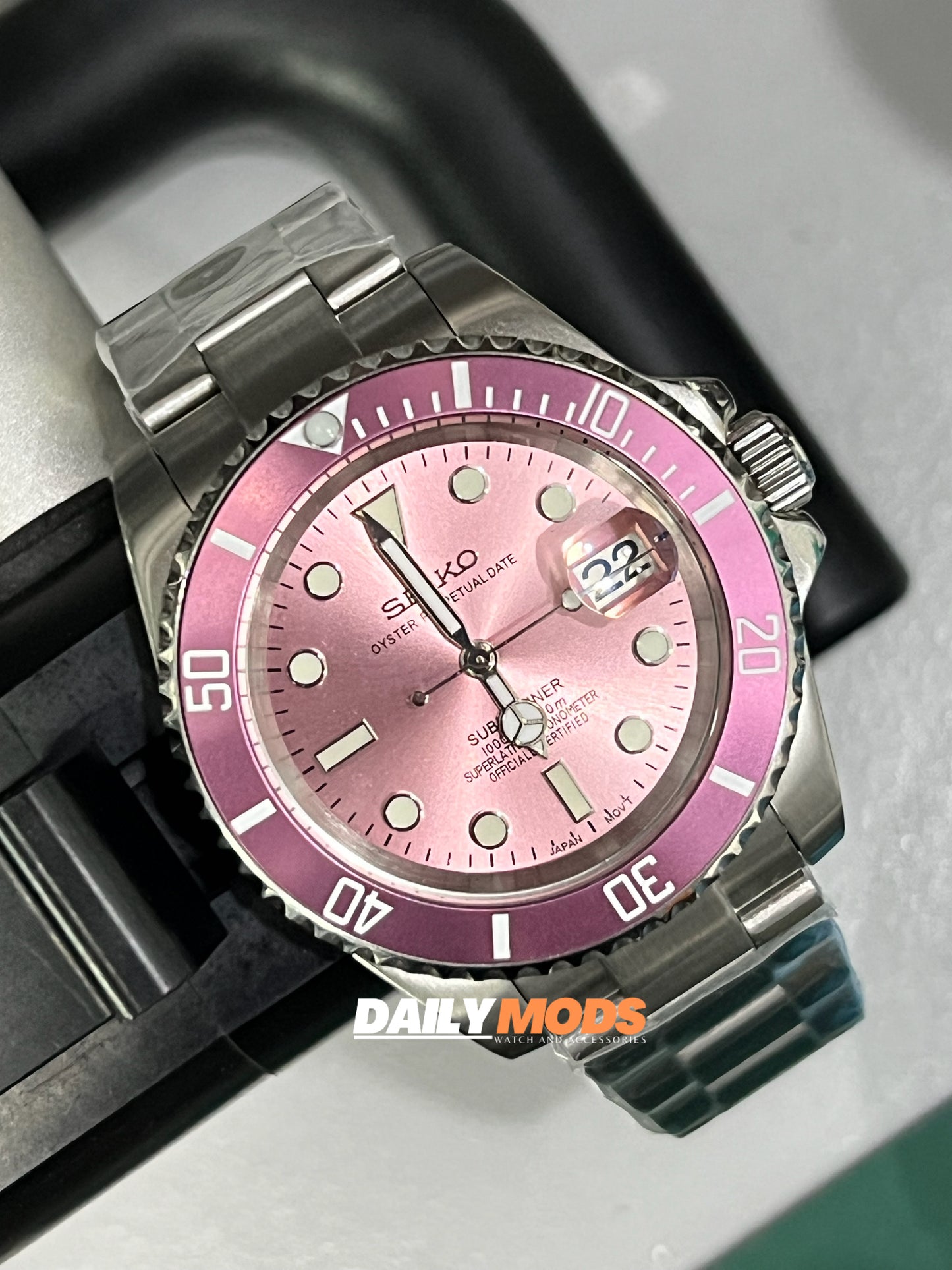Pink Sub