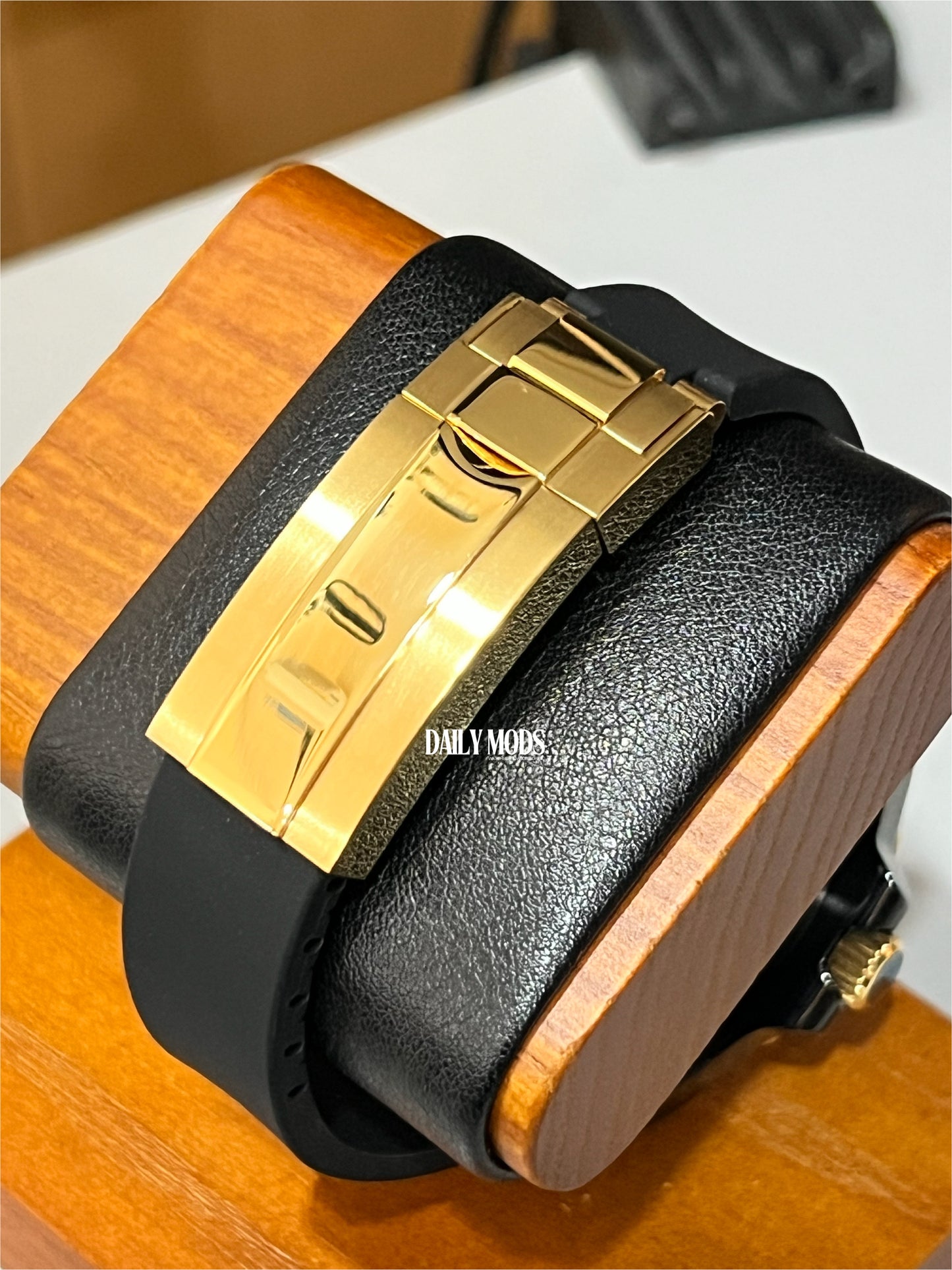 Two-Tone Stealth Black/Gold