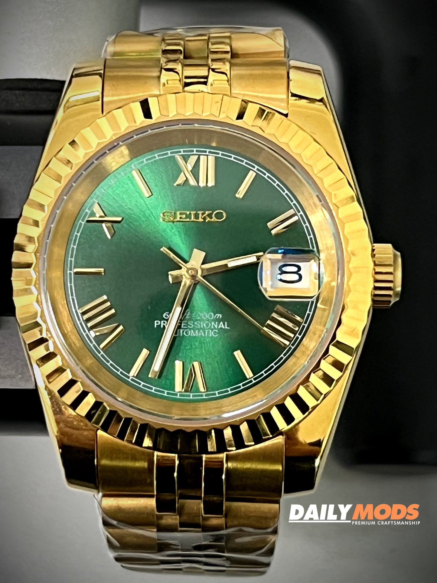 YG Datejust Green Roman