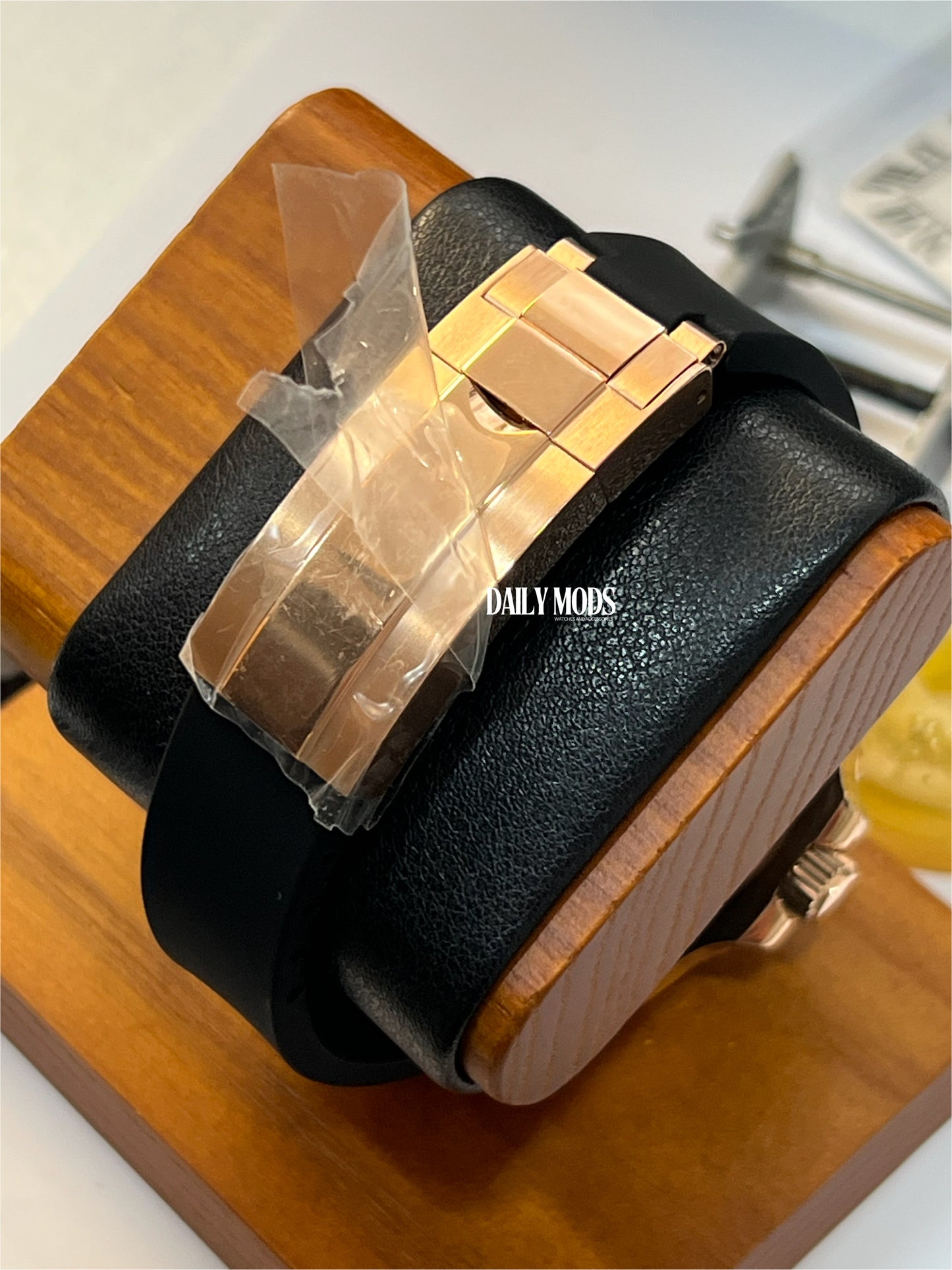 RG Black YM Minimalist