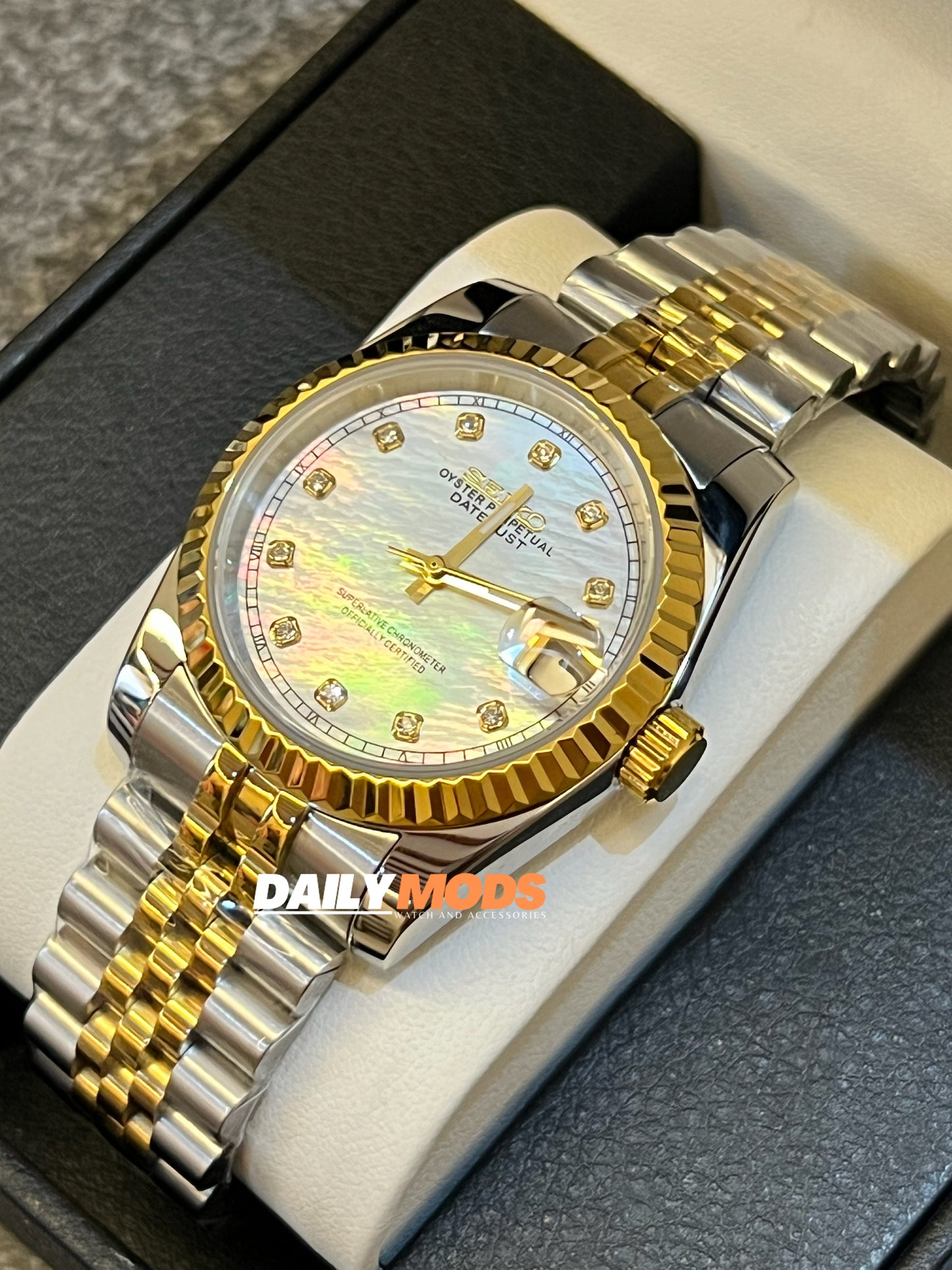 Two-Tone DJ White Pearl