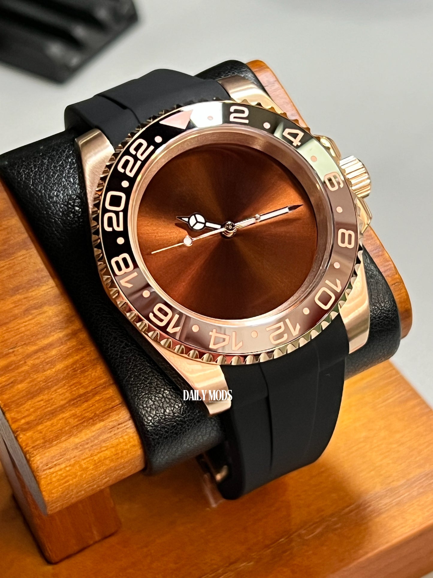 Rosebeer Blank Sunburst Dial 40