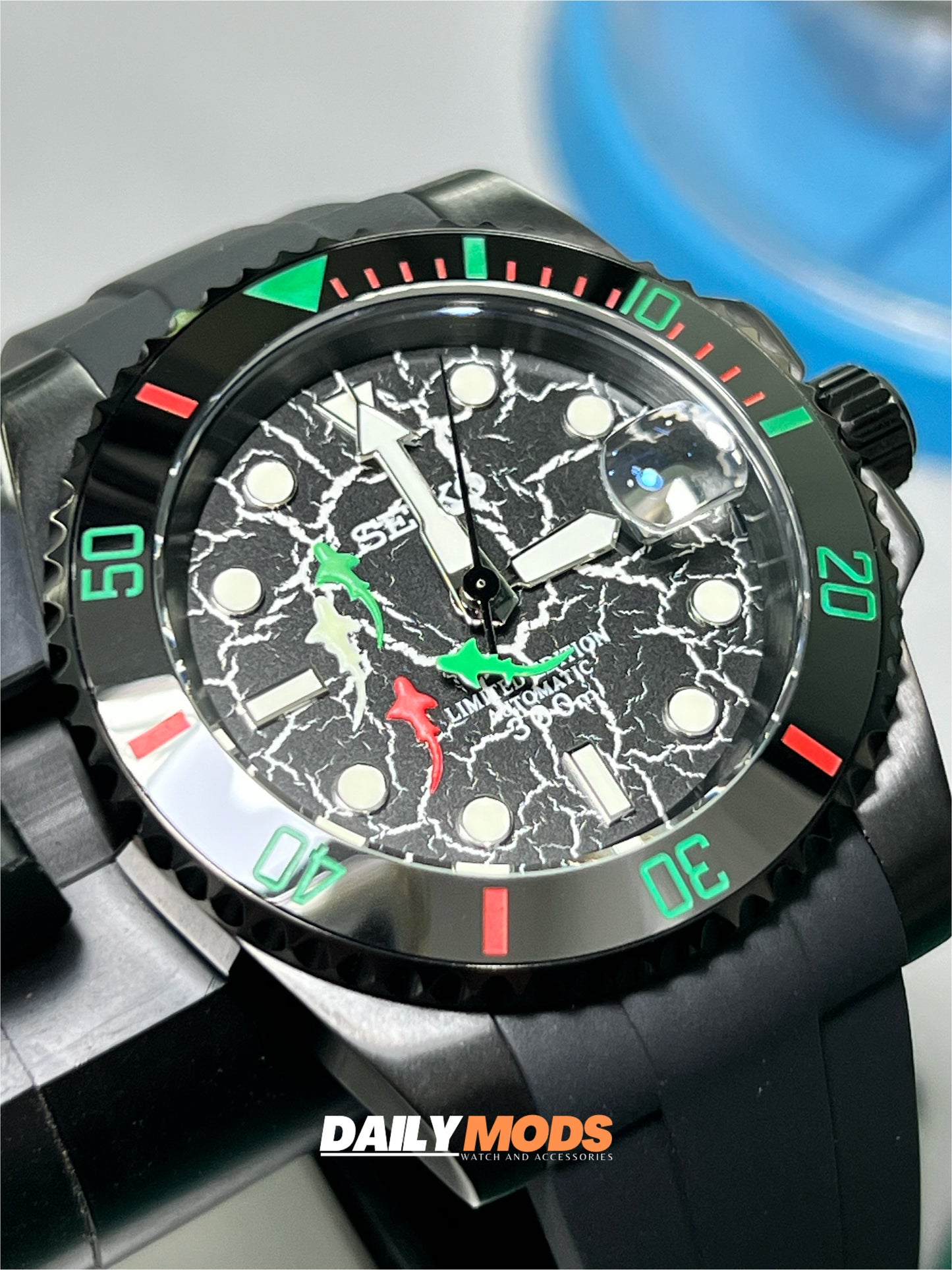 Stealth Black Manta Ray