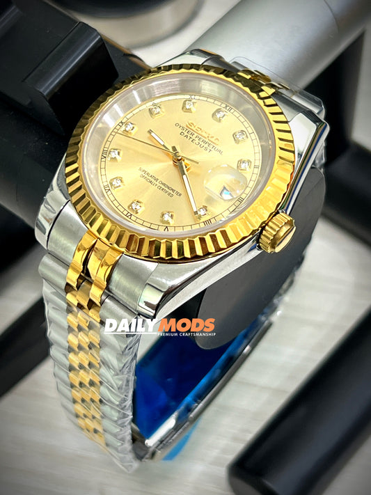 Two-Tone DJ Champagne Stud
