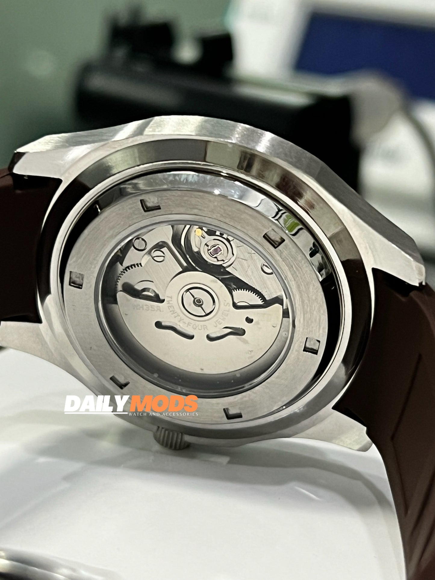 Aquanaut Brown