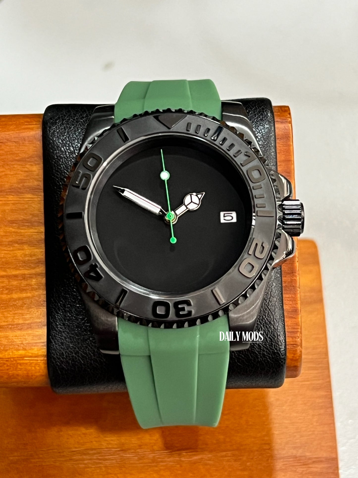 Blacl Out Green Sweep 40