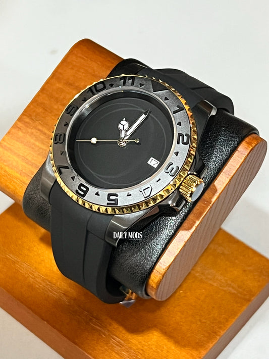 Two-Tone Stealth Black/Gold
