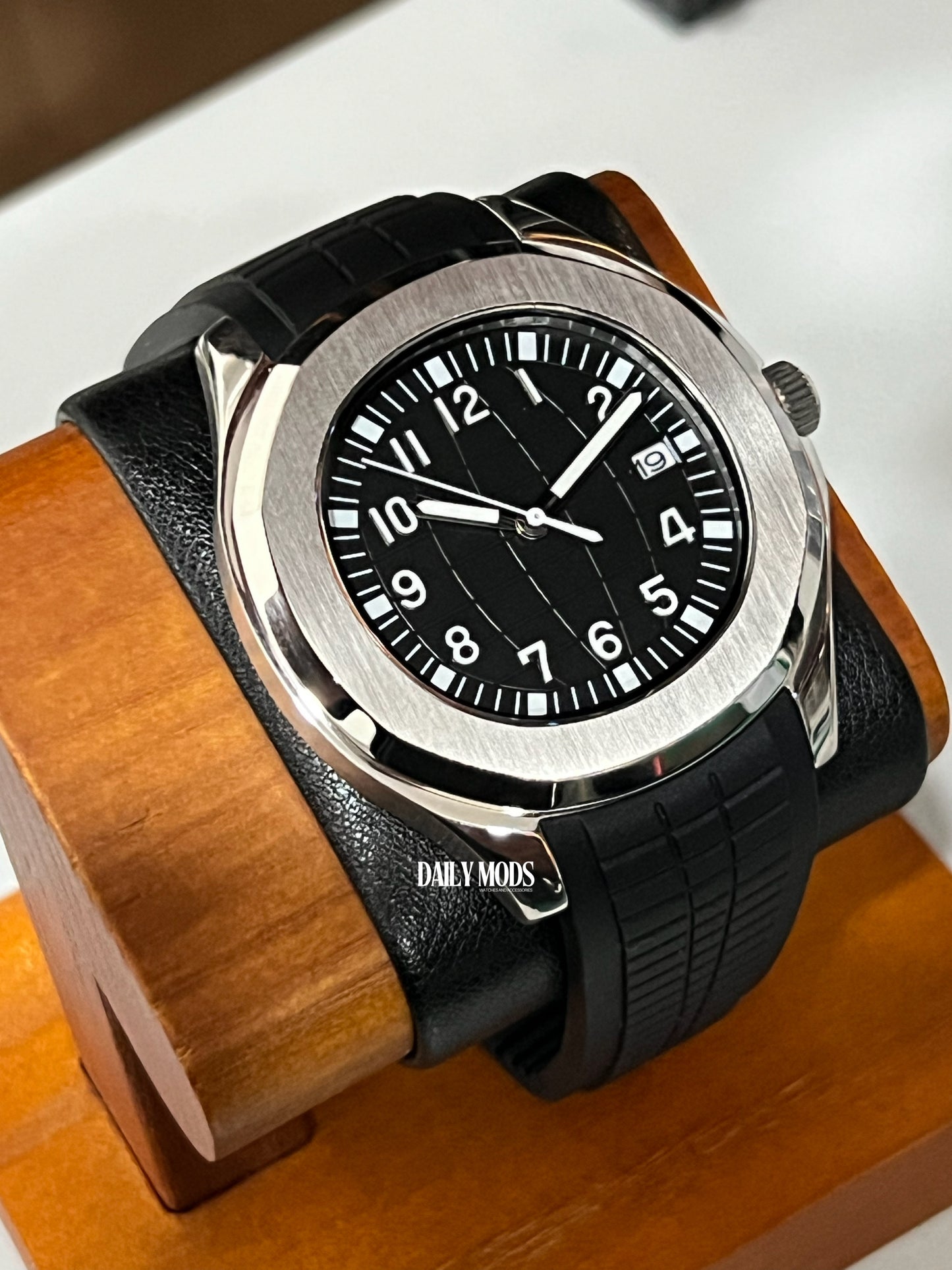 Black Aquanaut Inspired